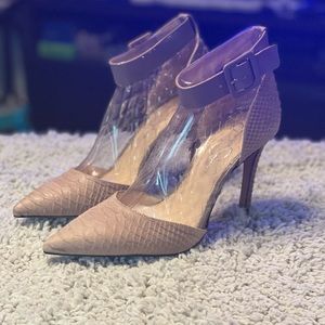 Jessica Simpson Taupe Cayna Heels